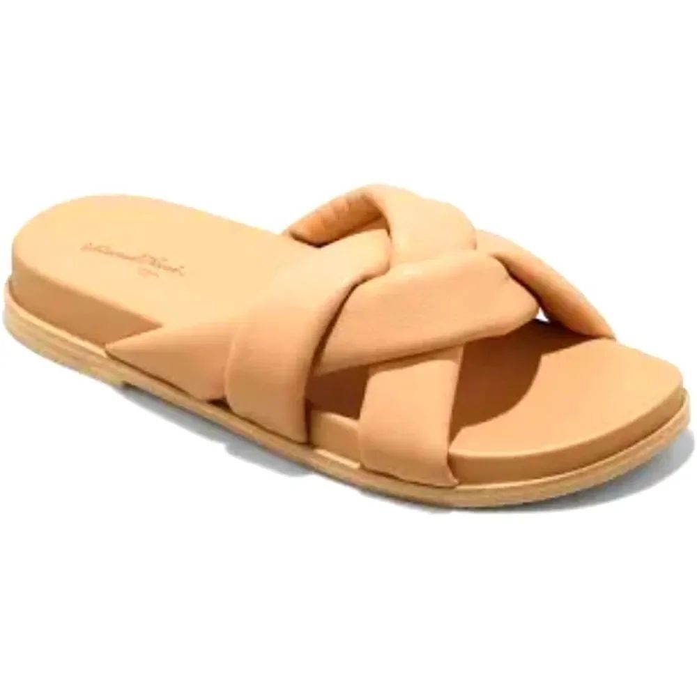 (58-1923) Universal Thread Tan Cosette Sandals Size 6